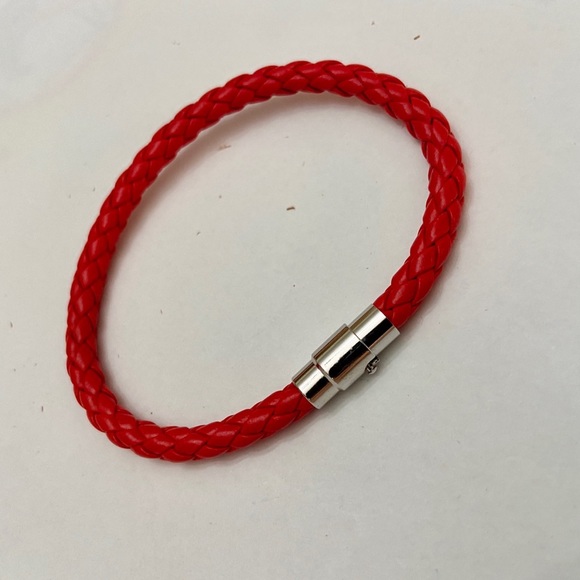 Red Braided Leather Bracelet with Padlock Charm - Picture 11 of 13